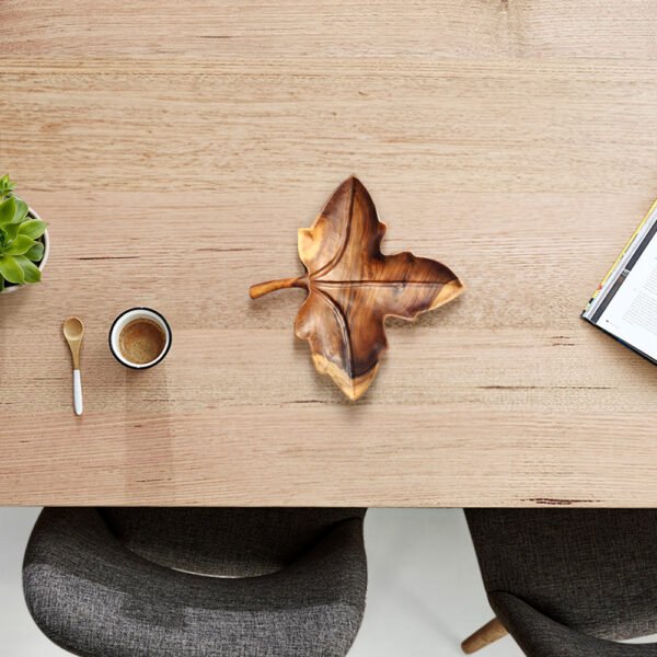 Maple Leaf Plate