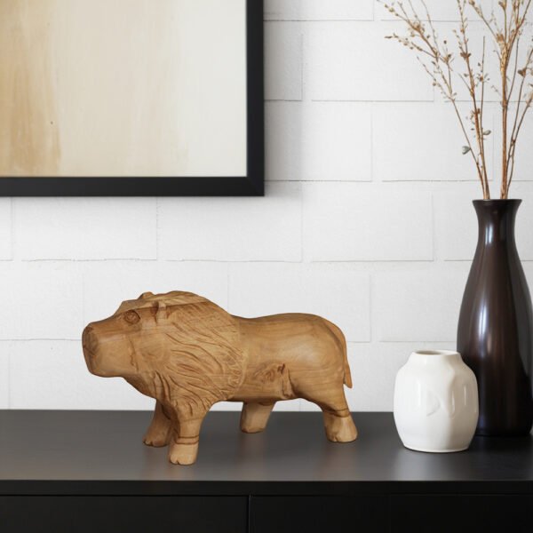 Lion Sculpture